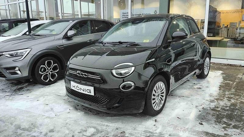 Gebraucht Fiat 500e 86 kW (118 PS) 2023 Schwarz Limousine