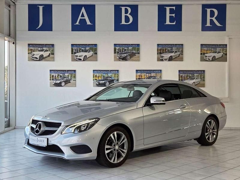 Gebraucht Mercedes E400 333 PS (244 kW) 2016 Silber Coupé