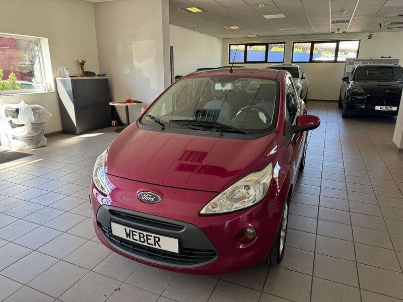 Rot Gebraucht 2009 Ford Ka Titanium Kleinwagen | 3.999 € (Etwas zu teuer) - Bild 1/4