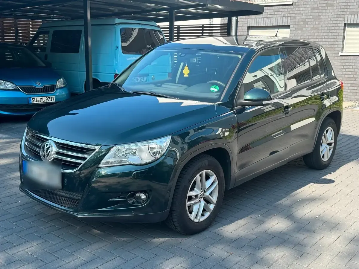 Gebraucht VW Tiguan 140 PS (102 kW) 2011 Grün SUV