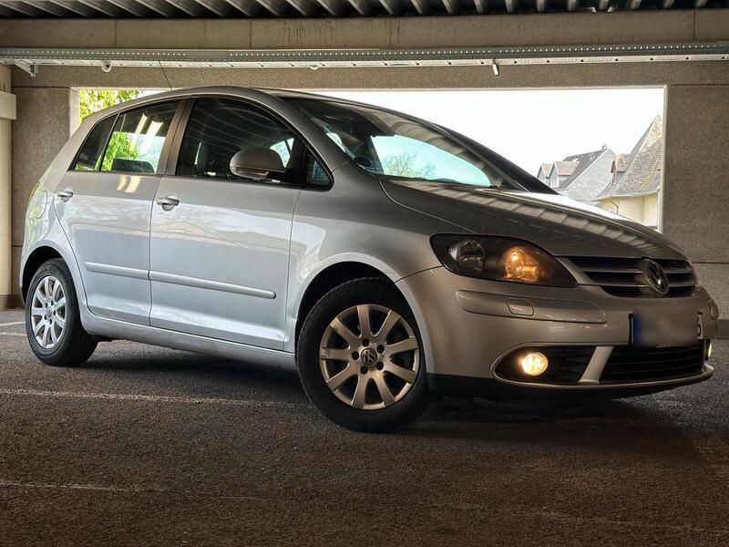 Grau Gebraucht 2006 VW Golf Plus Cross Van / Kleinbus | 4.500 € (Fairer Preis) - Bild 1/4