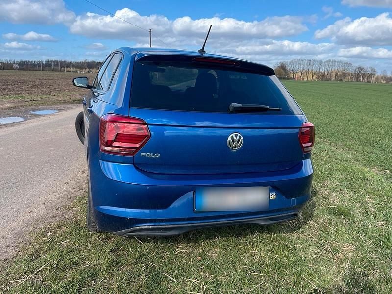 Gebraucht VW Polo Join 95 PS (69 kW) 2019 Blau Kleinwagen