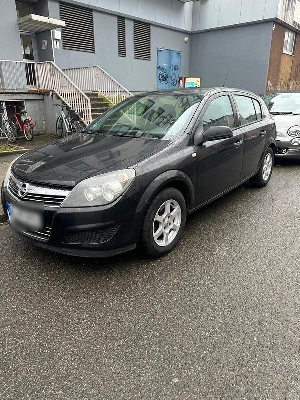 Gebraucht Opel Astra 90 PS (66 kW) 2009 Schwarz Kleinwagen