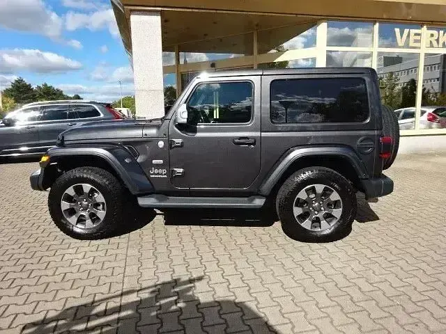 Gebraucht Jeep Wrangler Overland 272 PS (200 kW) 2019 Granite crystal SUV