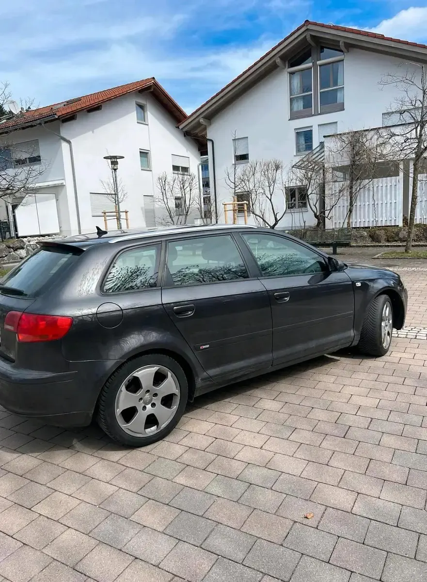 Gebraucht Audi A3 140 PS (102 kW) 2006 Grau Kleinwagen
