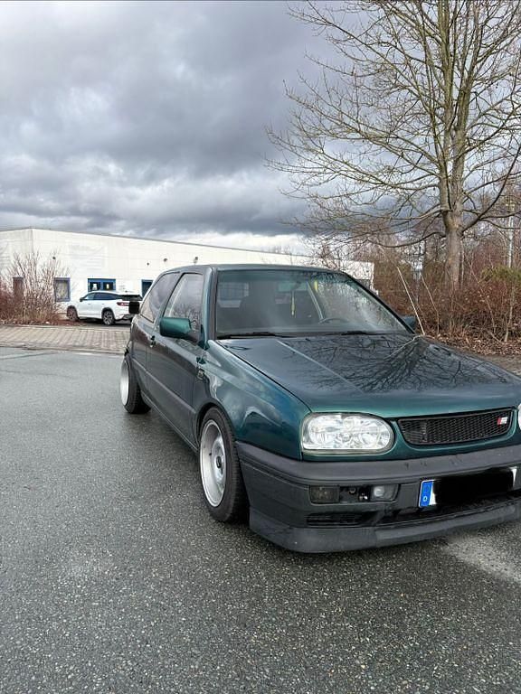 Gebraucht VW Golf III 75 PS (55 kW) 1995 Grün Limousine