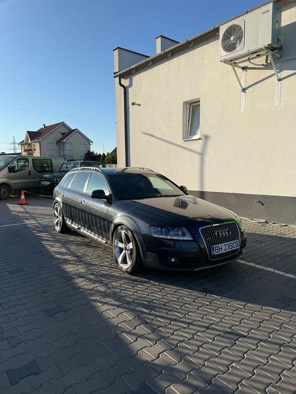 Blau Gebraucht 2010 Audi A6 Allroad Kombi | 6.899 € (Etwas zu teuer) - Bild 1/4