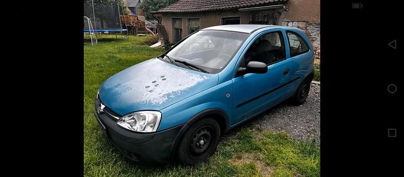 Blau Gebraucht 2000 Opel Corsa Kleinwagen | 540 € (Guter Preis) - Bild 1/4