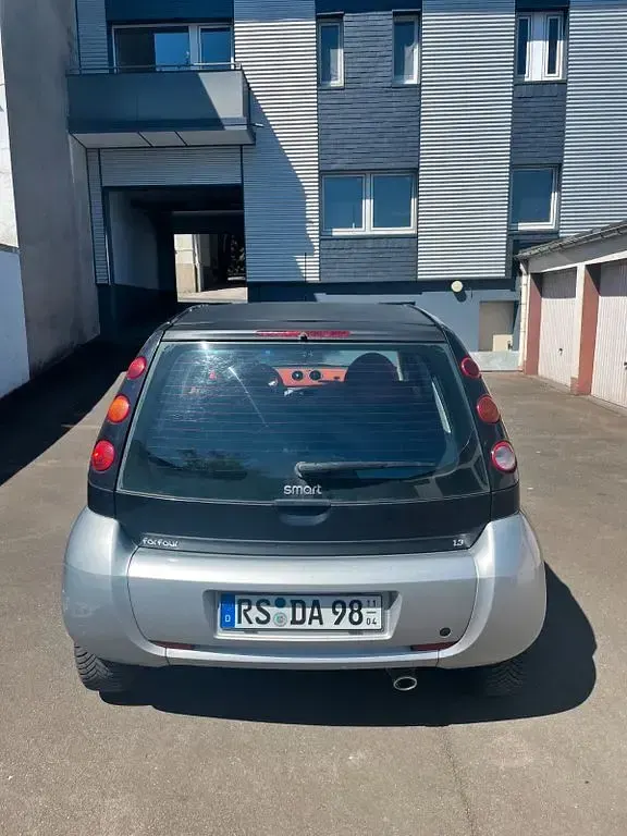 Usado Smart ForFour 95 HP (69 kW) 2005 Cinzento Citadino