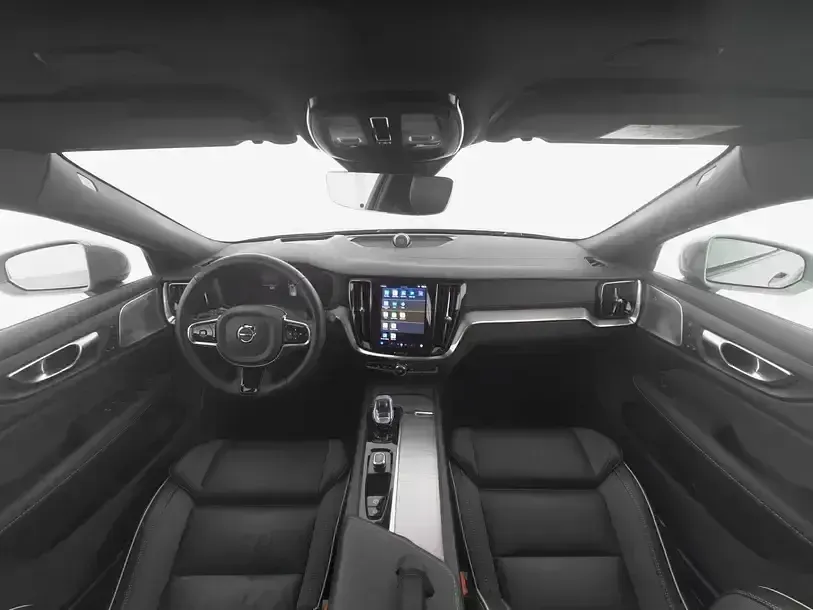 Gebraucht Volvo V60 CC Ultimate 197 PS (144 kW) 2023 Grau Kombi