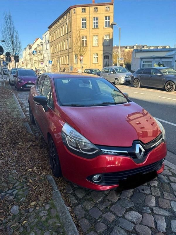 Rot Gebraucht 2014 Renault Clio IV Dynamique Kleinwagen | 3.000 € (Superpreis) - Bild 1/4