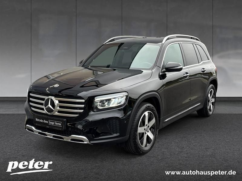 Unilack nachtschwarz Gebraucht 2024 Mercedes GLB200 Advanced SUV | 39.710 € (Fairer Preis) - Bild 1/4