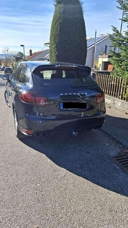 Gebraucht Porsche Cayenne GTS 420 PS (308 kW) 2014 Schwarz SUV