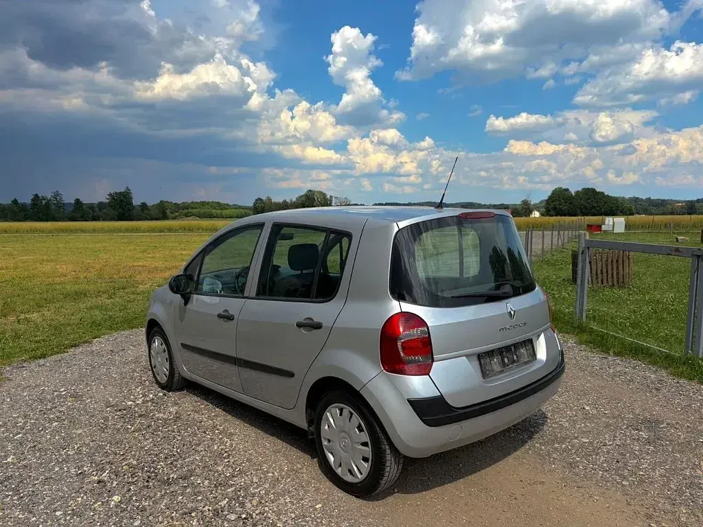 Gebraucht Renault Modus 75 PS (55 kW) 2009 Grau Van / Kleinbus