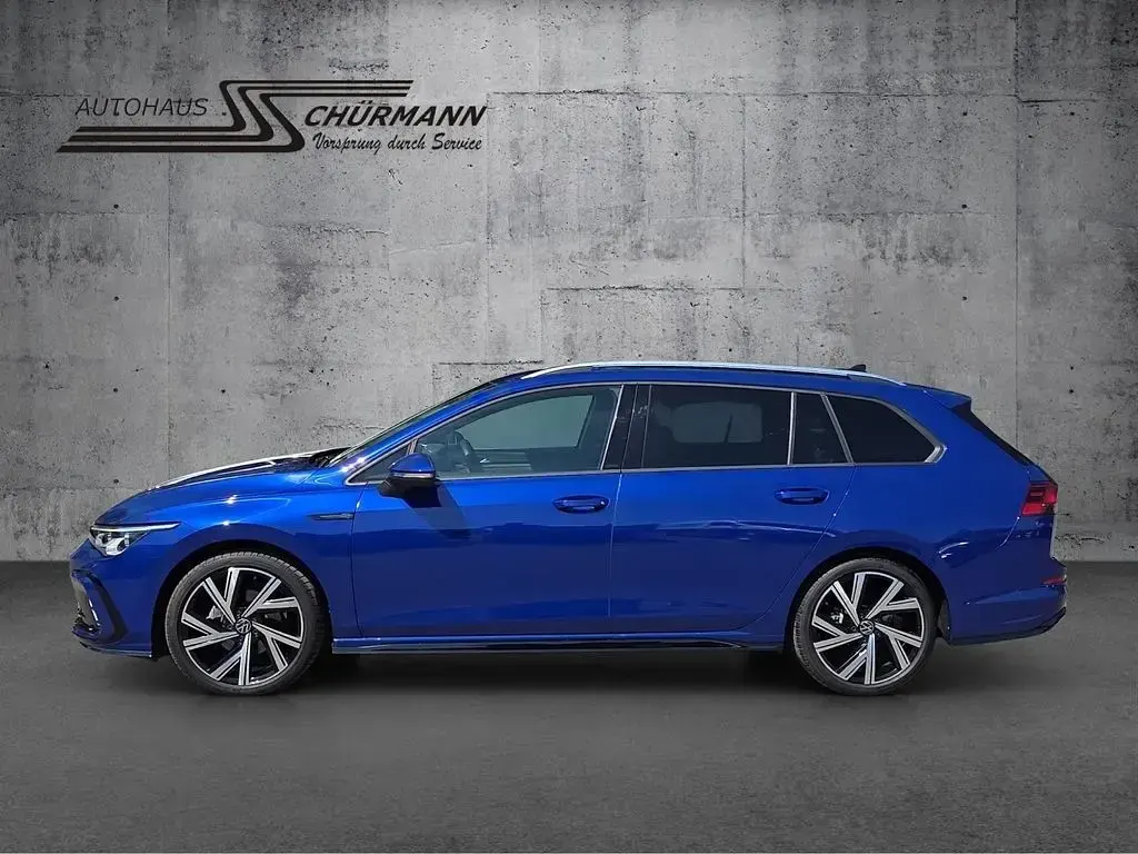 Gebraucht VW Golf VIII R-line 150 PS (110 kW) 2023 Blau Kombi
