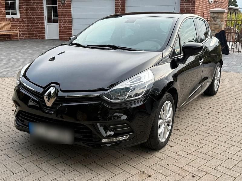 Schwarz Gebraucht 2019 Renault Clio IV Collection Kleinwagen | 9.999 € (Fairer Preis) - Bild 1/4