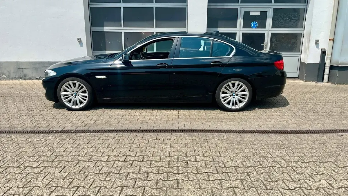 Gebraucht BMW 535 306 PS (225 kW) 2010 Schwarz Limousine