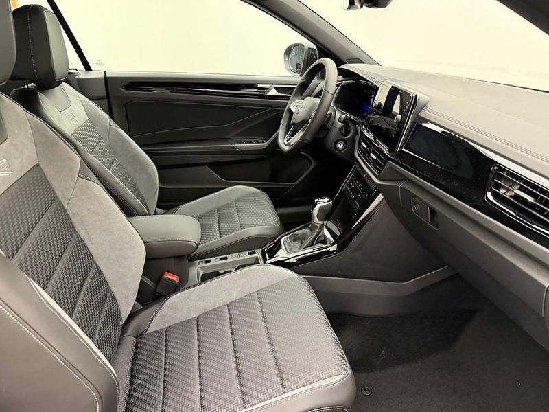 Gebraucht VW T-Roc Cabriolet R-line 150 PS (110 kW) 2025 Schwarz Cabrio
