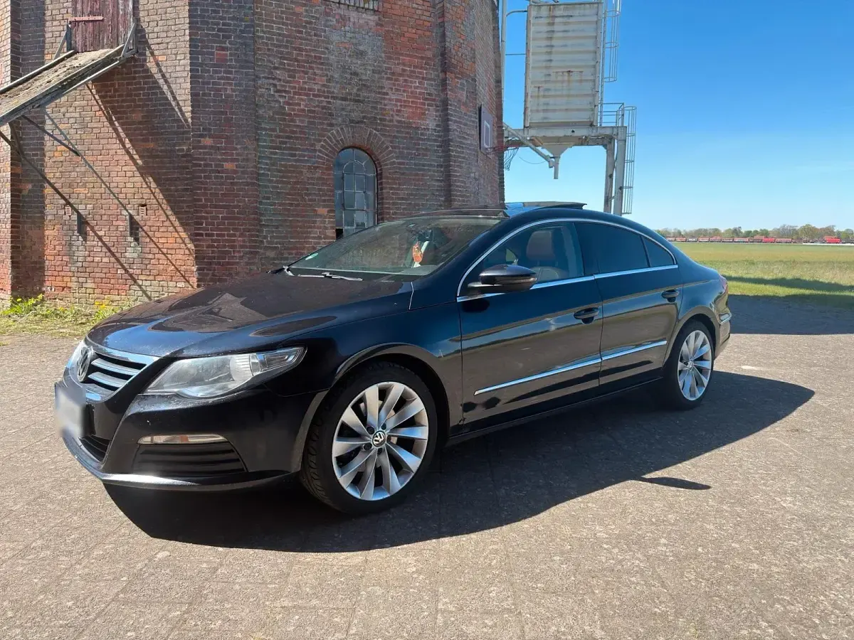 Gebraucht VW Passat 140 PS (102 kW) 2009 Schwarz Limousine
