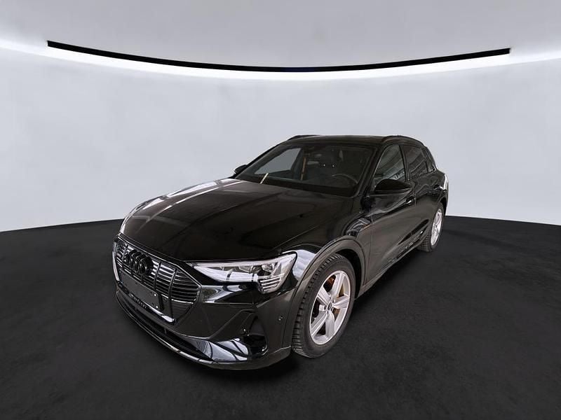 Schwarz Gebraucht 2022 Audi e-tron Black Edition SUV | 41.525 € (Guter Preis) - Bild 1/1