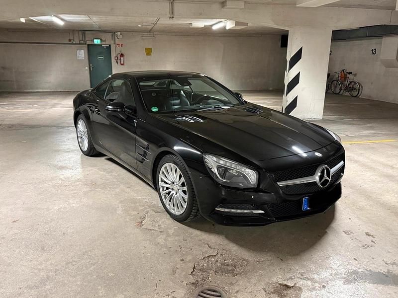 Gebraucht Mercedes SL350 306 PS (225 kW) 2012 Schwarz Cabrio