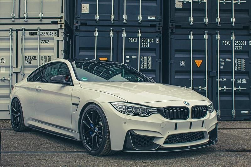 Weiß Gebraucht 2017 BMW M4 M Performance Coupé | 53.499 € (Etwas zu teuer) - Bild 1/4