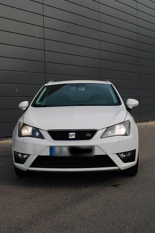 Gebraucht Seat Ibiza ST FR 105 PS (77 kW) 2012 Weiß Kombi