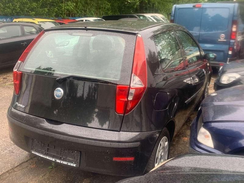 Gebraucht Fiat Punto Active 60 PS (44 kW) 2005 Schwarz Kleinwagen