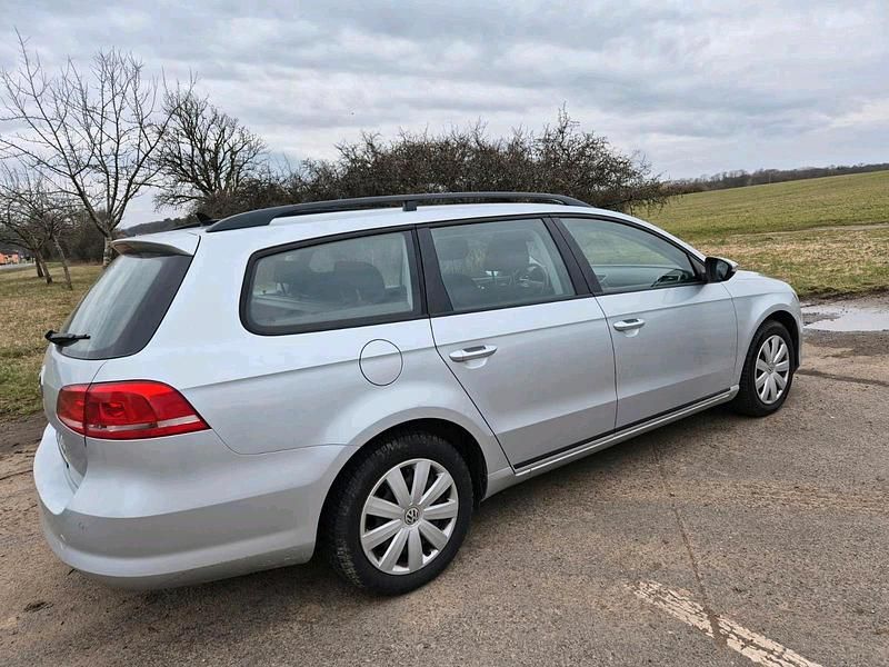 Gebraucht VW Passat 140 PS (102 kW) 2014 Silber Kombi