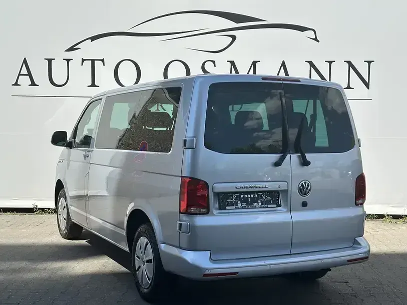 Gebraucht VW Caravelle Comfortline 150 PS (110 kW) 2022 Reflexsilber metallic Van
