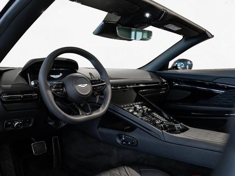 Neu Aston Martin DB12 680 PS (500 kW) 2026 Silber aluminite silver Cabrio