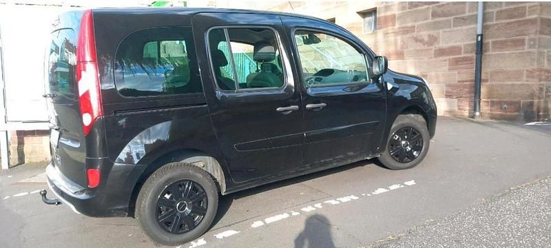 Schwarz Gebraucht 2009 Renault Kangoo Van / Kleinbus | 4.400 € (Fairer Preis) - Bild 1/4