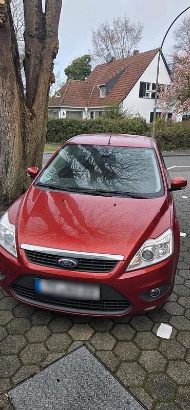 Gebraucht Ford Focus 90 PS (66 kW) 2008 Orange Limousine