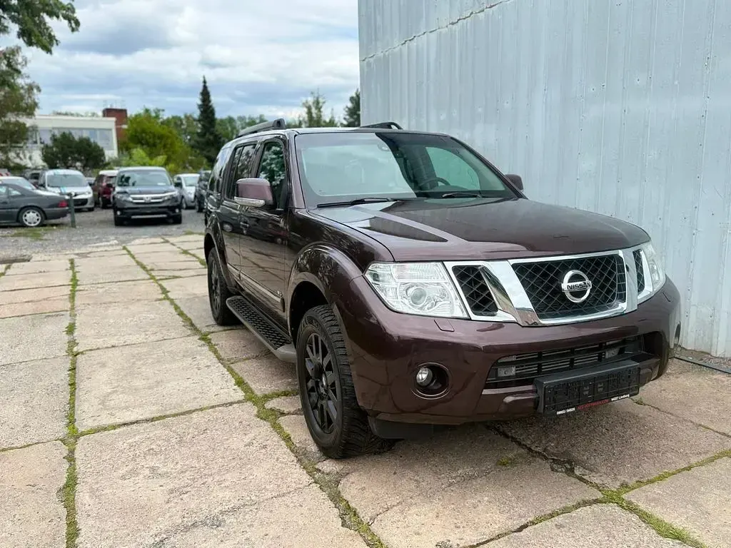 Gebraucht Nissan Pathfinder 231 PS (169 kW) 2013 Braun SUV