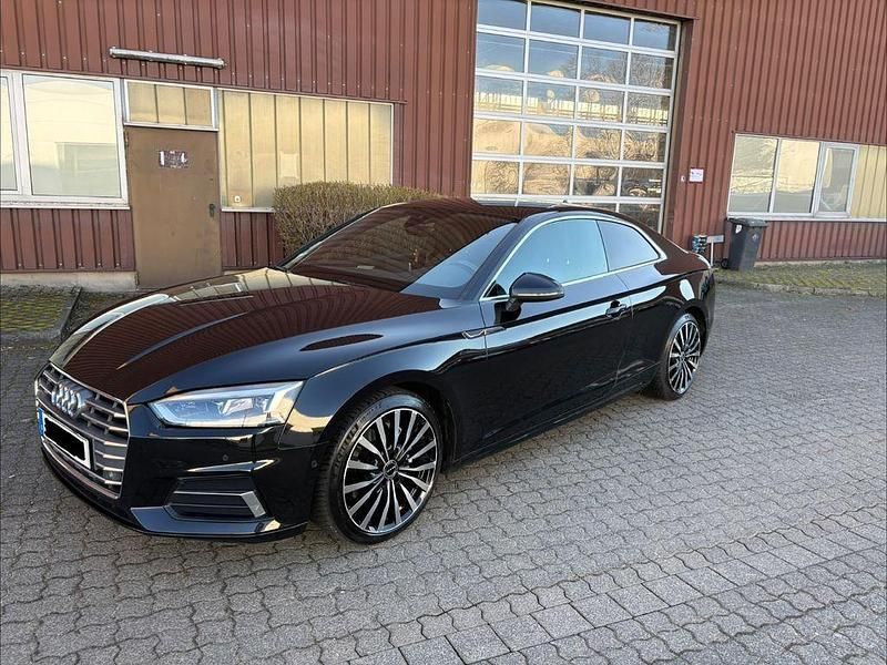 Gebraucht Audi A5 Sport 190 PS (139 kW) 2018 Schwarz Coupé