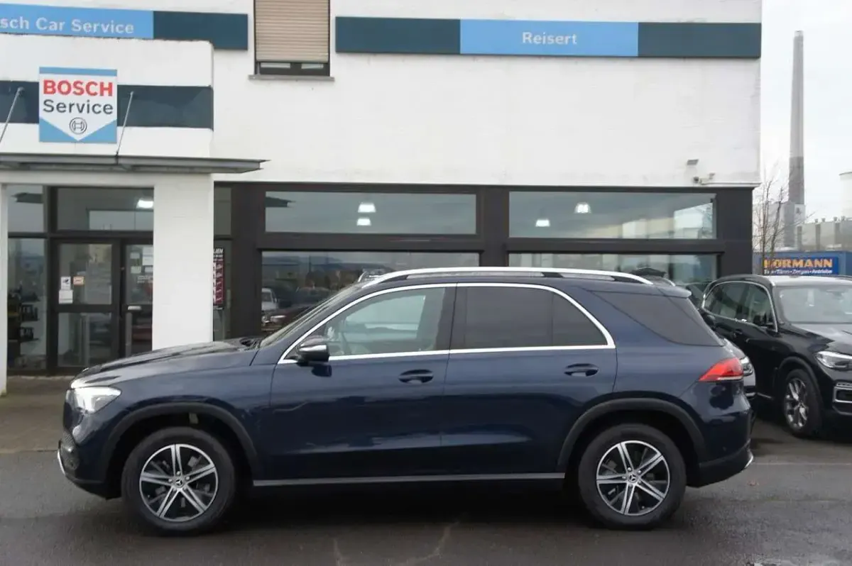 Gebraucht Mercedes GLE300 272 PS (200 kW) 2022 Blau SUV