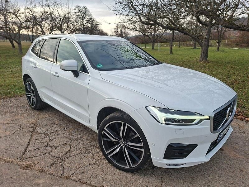 Weiß Gebraucht 2018 Volvo XC60 R-Design SUV | 24.700 € (Guter Preis) - Bild 1/4