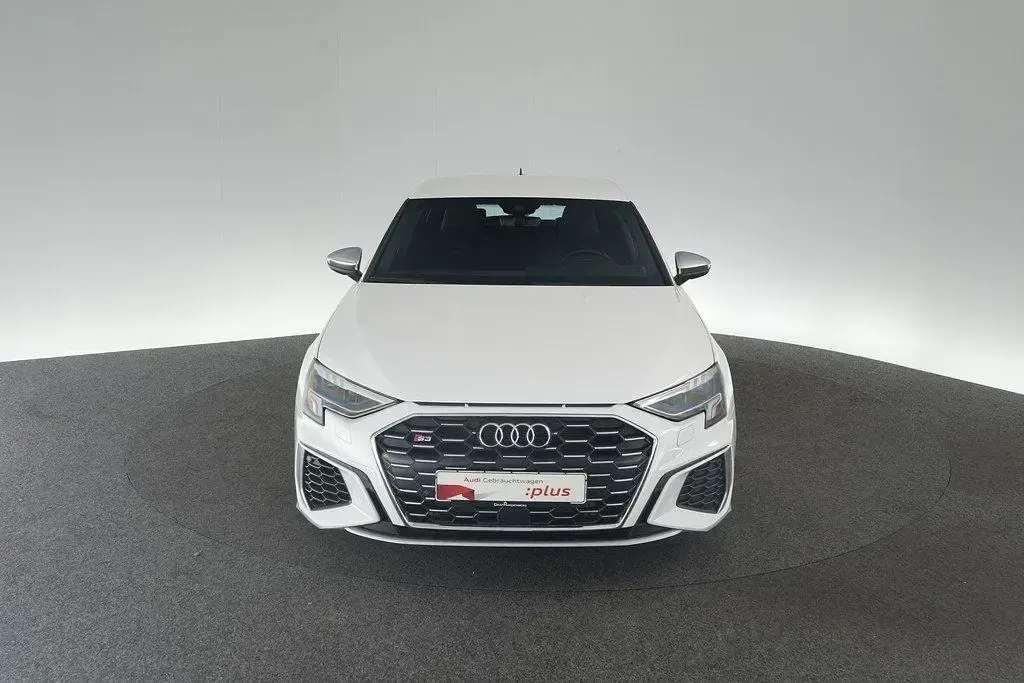Gebraucht Audi S3 Design 310 PS (228 kW) 2024 Weiß Limousine