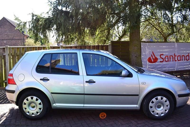 Gebraucht VW Golf IV Ocean 75 PS (55 kW) 2003 Polarsilber  metalliclack Limousine