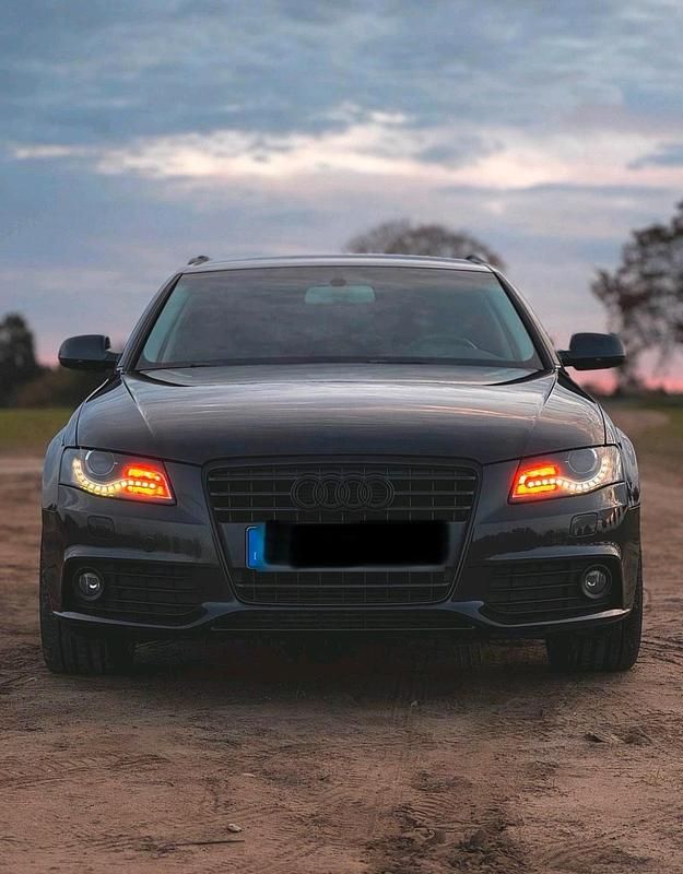 Gebraucht Audi A4 168 PS (123 kW) 2011 Grau Kombi