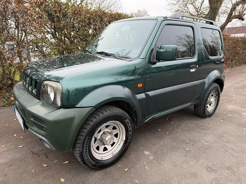 Grün Gebraucht 2008 Suzuki Jimny SUV | 8.200 € (Guter Preis) - Bild 1/4