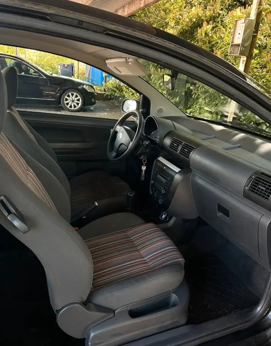 Używany VW Fox 54 KM (39 kW) 2007 Czarny Hatchback