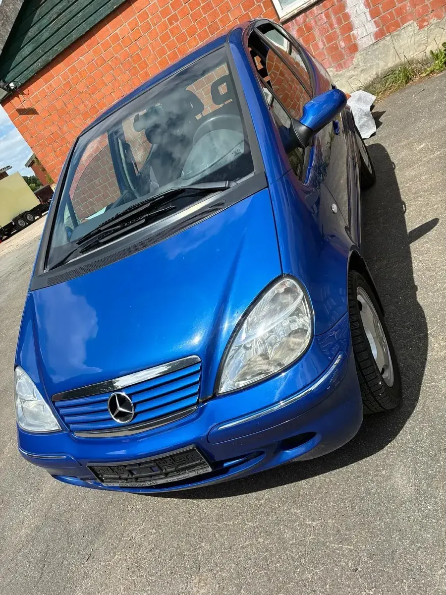 Gebraucht Mercedes A170 95 PS (69 kW) 2001 Blau Kleinwagen