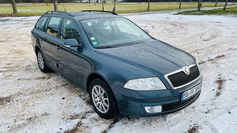 Grau Gebraucht 2008 Skoda Octavia Kombi | 1.200 € (Superpreis) - Bild 1/4