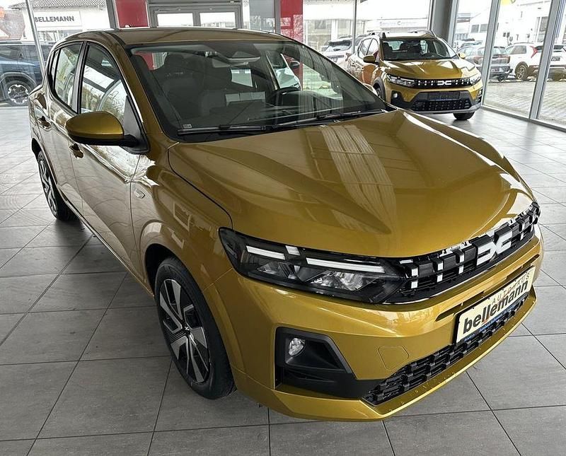 Neu Dacia Sandero Expression 101 PS (74 kW) 2026 Gelb Limousine