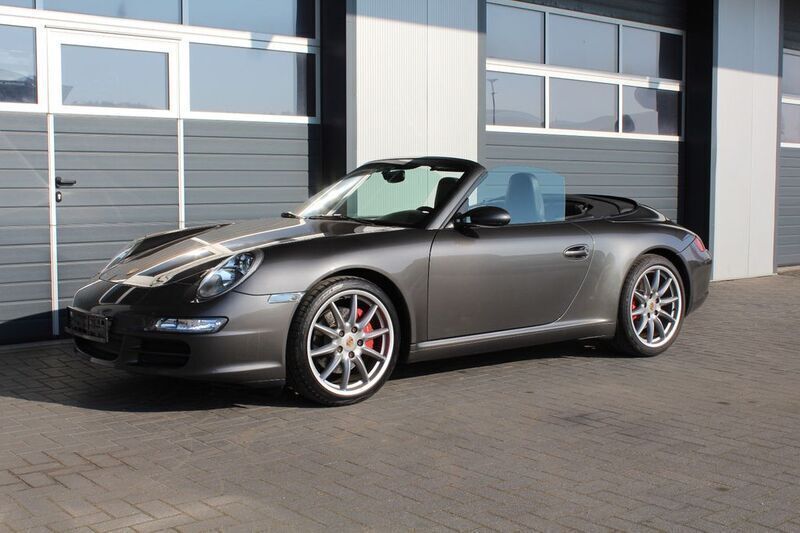 Grau Gebraucht 2006 Porsche 997 Cabrio | 52.500 € (Etwas zu teuer) - Bild 1/4