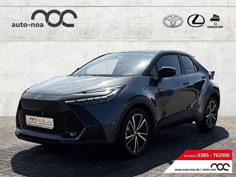 Grau Gebraucht 2024 Toyota C-HR Lounge SUV | 36.900 € (Fairer Preis) - Bild 1/4