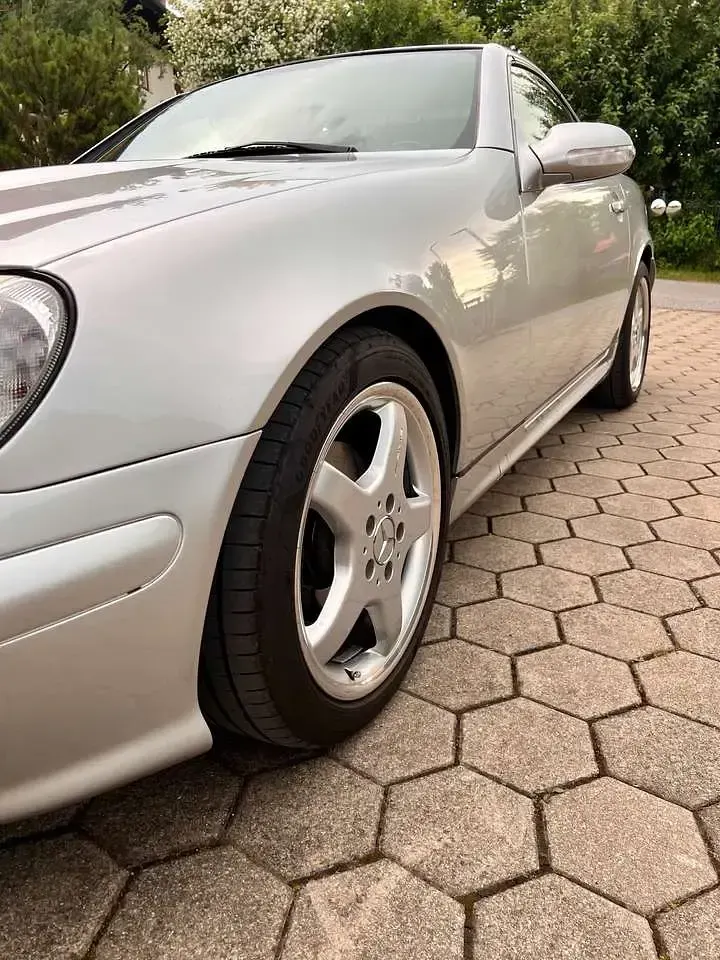 Gebraucht Mercedes SLK230 AMG 197 PS (144 kW) 2002 Grau Cabrio