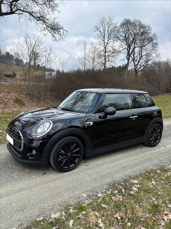 Gebraucht Mini ONE 102 PS (75 kW) 2015 Schwarz Kleinwagen