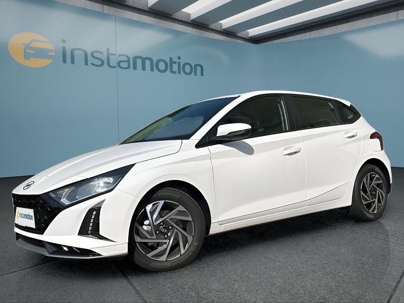 Weiß Neu 2025 Hyundai i20 Trend Kleinwagen | 22.849 € (Etwas zu teuer) - Bild 1/4